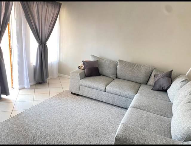 2 BEDROOM APARTMENT FOR SALE IN AMBERFIELD